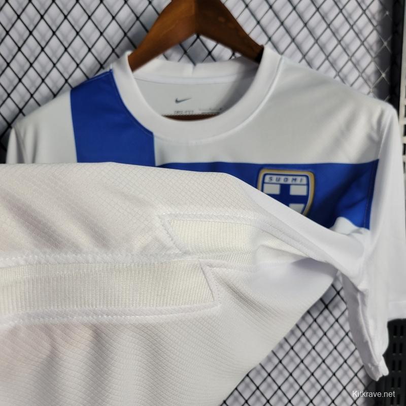 2022 Finland Home Soccer Jersey