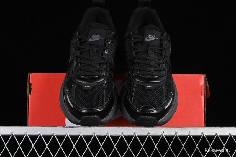 Nike V2K Runtekk 3XL Retro Low-Top Running Shoes with Shock Absorption and Anti-Slip Design - FD0736-001