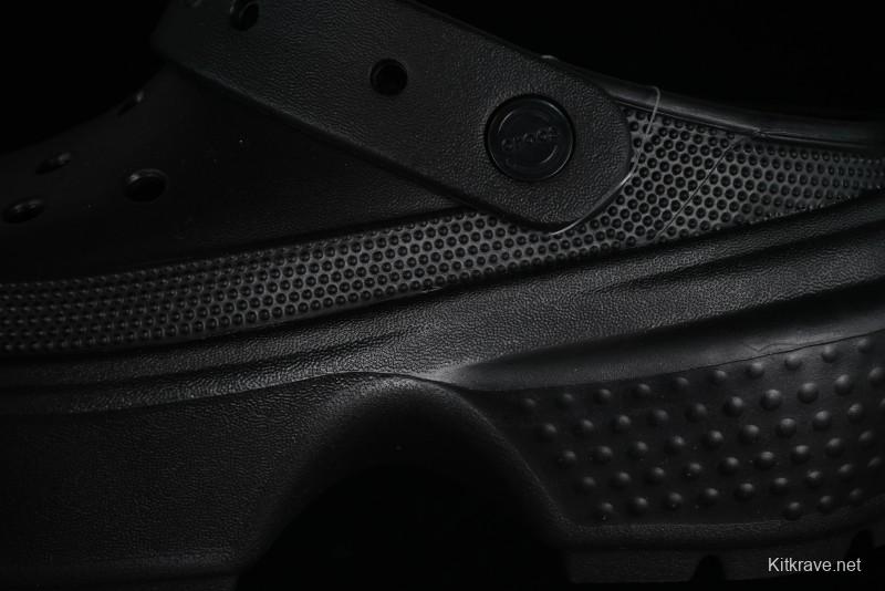 Crocs Classic Clog Retro Beach Sandals with Adjustable Heel Strap and Thick Sole - B.D4