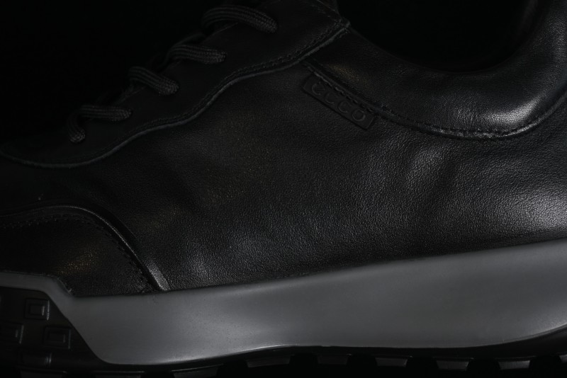 Ecco Pure Color Block Slip-Resistant耐磨耐磨运动鞋 41522801001