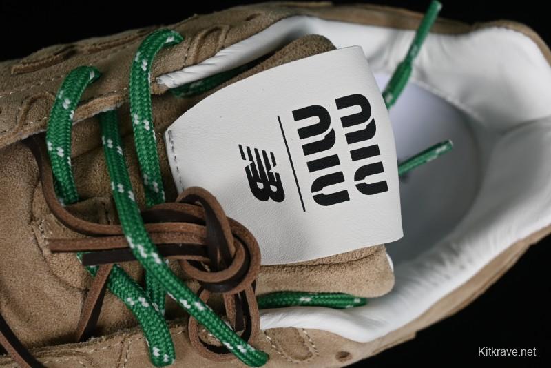 Miu Miu x New Balance 530 Low-Top Retro Running Sneakers with Deconstructed Design - 38165