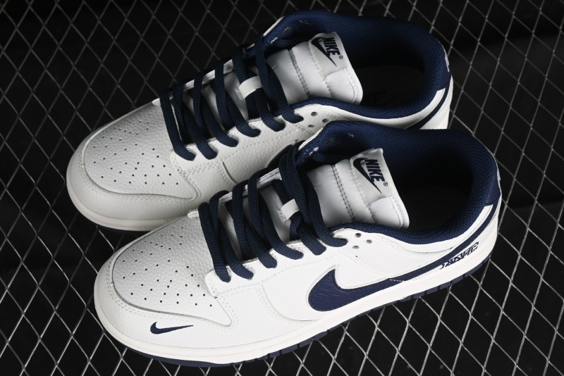 Nike SB Dunk Low NYC Collaboration Dark Blue Low-Top Casual Skateboarding Shoes - NC2103-303