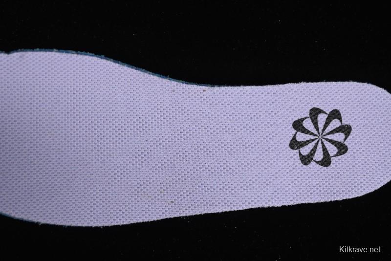 Nike Air Force 1 '07 Low Casual Sneakers with Full-Length Air Cushion - HQ3905-500