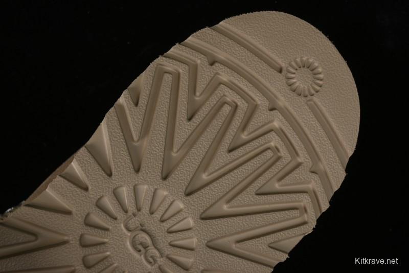 UGG Tazz 5cm Classic Platform Snow Boots with TREADLITE Outsole - 1122553