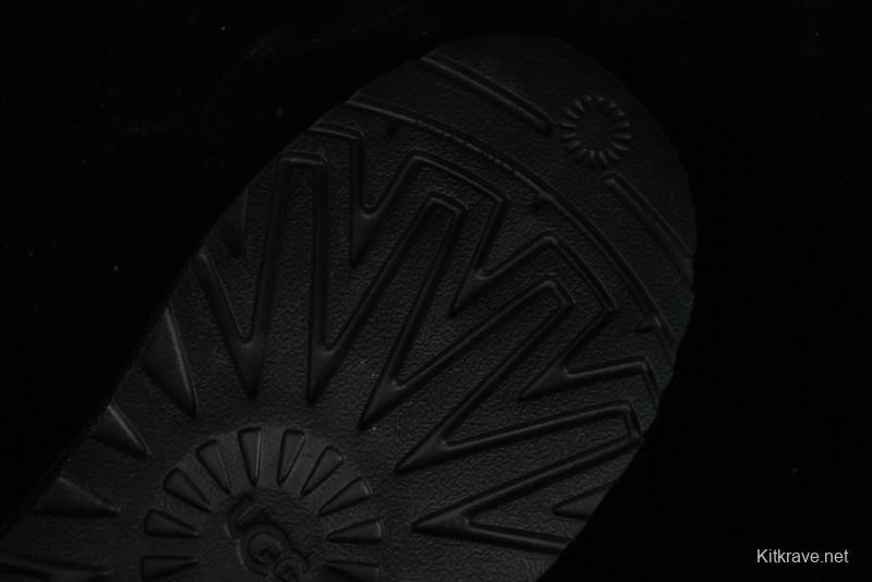 UGG Classic Ultra Mini Short Boots with Genuine Australian Sheepskin and TREADLITE Outsole - 1116109