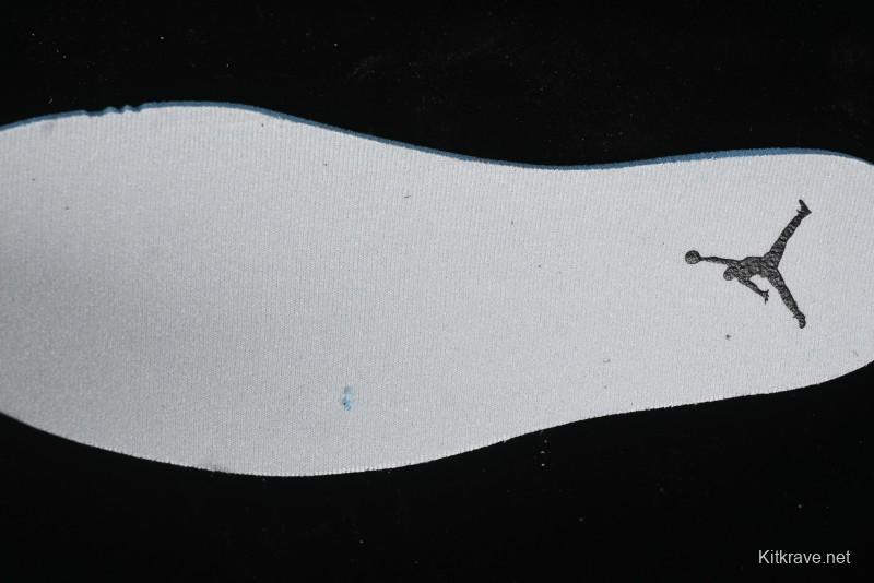 Nike Air Jordan Legacy 312 Low Sneakers with Velcro Strap and Retro Design - HV1807-101