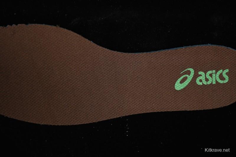 Asics Gel-Kahana Tr V4 Running Shoes with FF BLAST PLUS Cushioning - 1203A586-100