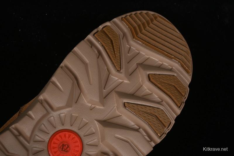 UGG Burleigh Chelsea Winter Snow Boots for Men with Lightweight Anti-Slip Sole and Genuine Wool Leather - 1152050