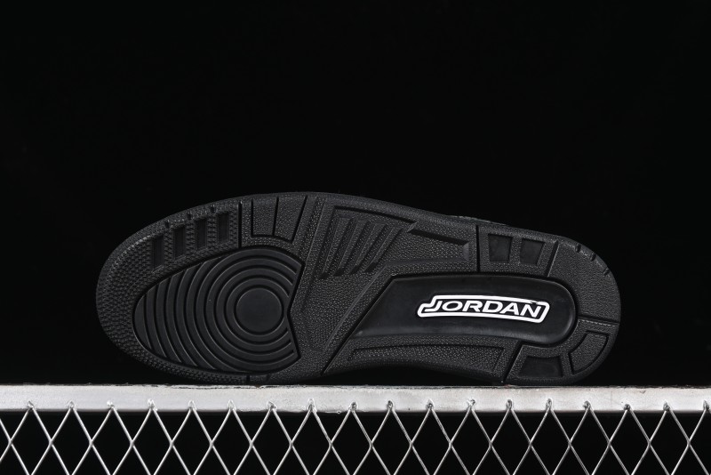 Nike Air Jordan 3 Retro Basketball Shoes in Midnight Black - CT8532-001