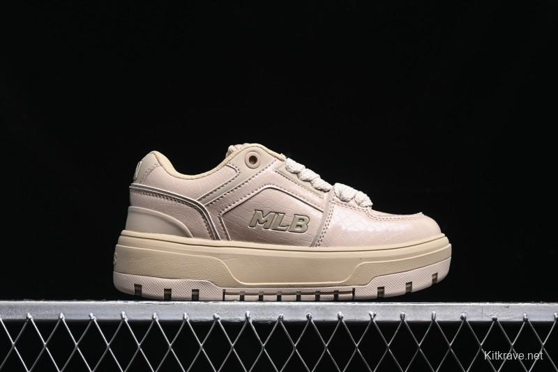 New York Yankees MLB Chunky Liner Wide Lux Platform Sneakers - 3ASXCWL4N50BGS