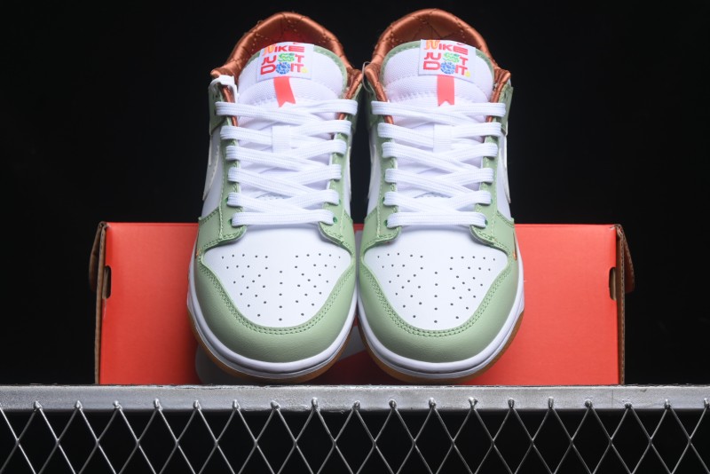 Nike Dunk Low Year of the Snake Themed Low-Top Casual Sneakers - HV6001-101