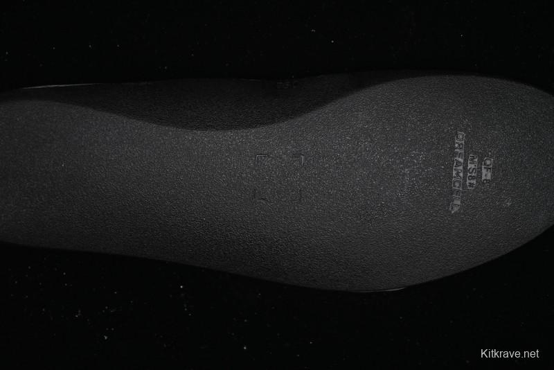 Nike Air Jordan 11 Low Bred Basketball Shoes with Patent Leather and Carbon Fiber - FV5104-006