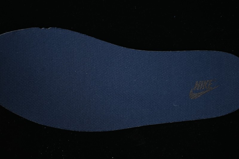 Nike Runtekk V2K Retro Low-Top Running Shoes with Cushlon Midsole and Anti-Slip Design - HJ4497-400