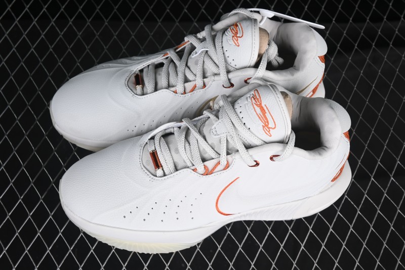 Nike LeBron XXI EP Basketball Shoes with Zoom Air Cushion and Rope Lacing System - FV2346-001