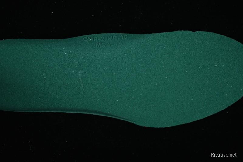 Nike Air Zoom Pegasus 35 Running Shoes with Breathable Mesh and Zoom Air Cushion - FQ7261-402