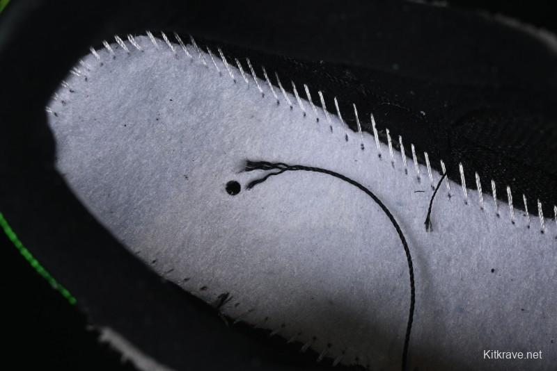 Adidas Originals Campus 00s Retro Casual Sneakers with Chunky Silhouette - IE8349