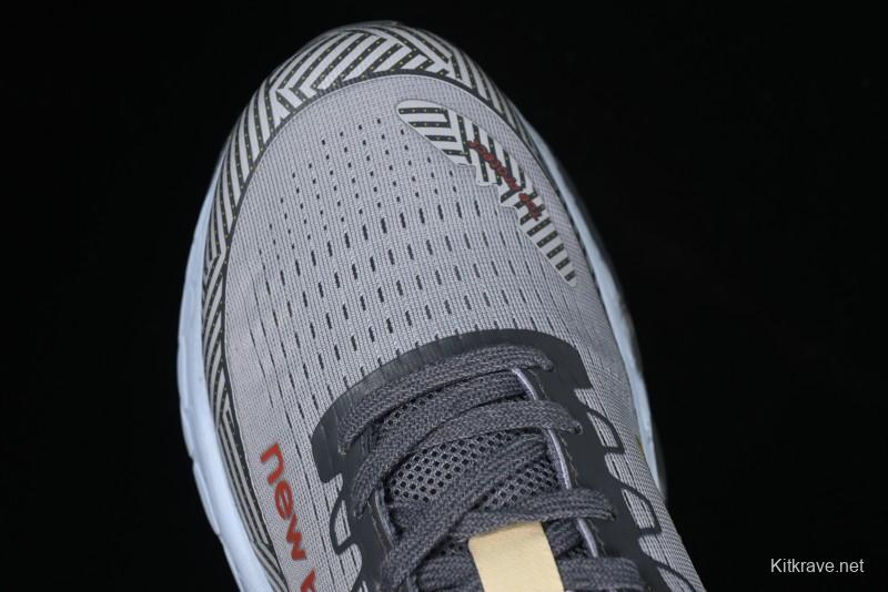 New Balance Fresh Foam X More V3TDS Low-Top Running Shoes with Durable Slip-Resistant Outsole - MTMORAG3