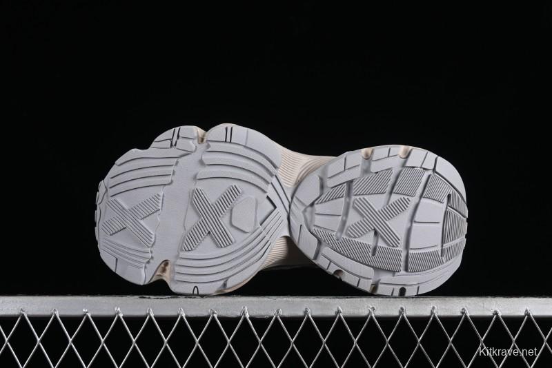 GG-CC Casual Running Shoes with Irregular Design - G24U9893B