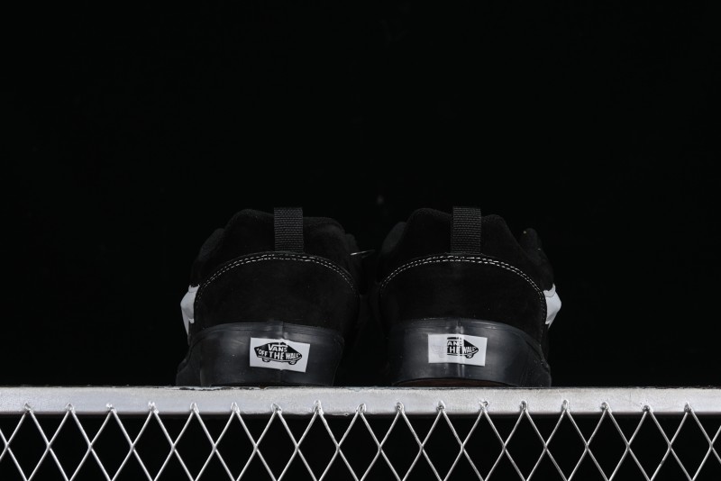 Vans Classics Knu Skool Black武士 Sneakers - VN0AUAK373