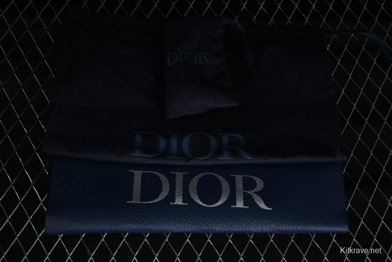 Dior B30 Sneakers with Reflective CD30 Logo - CD鞋