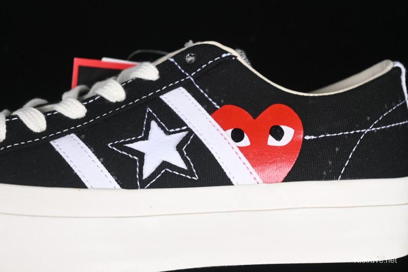 Converse x Play Comme Des Garcons One Star Academy Pro Low Top Casual Sneakers - A09870C
