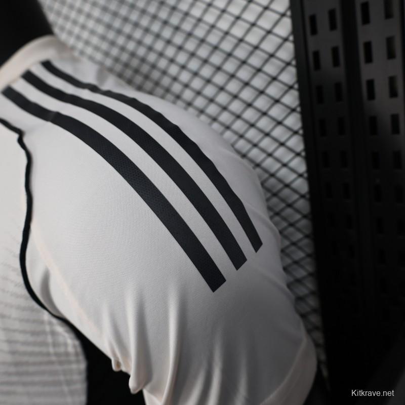 Player Version 25/26 Real Madrid White with Textured Pattern Jersey