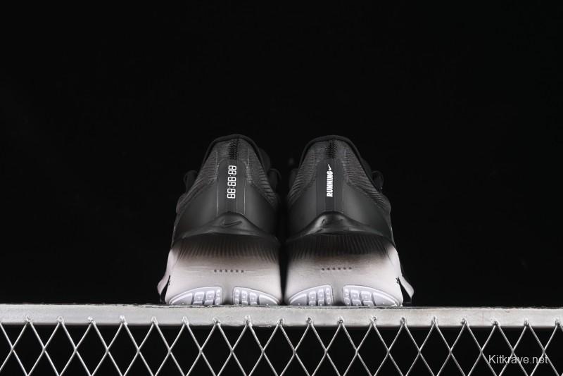 Nike Zoom Fly 6 Lightweight Responsive Running Shoes with Carbon Fiber Plate - FN8454-001