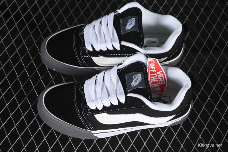 Vans Knu Skool Low-Top Retro Chunky Sneakers - VN0009QCCJJ