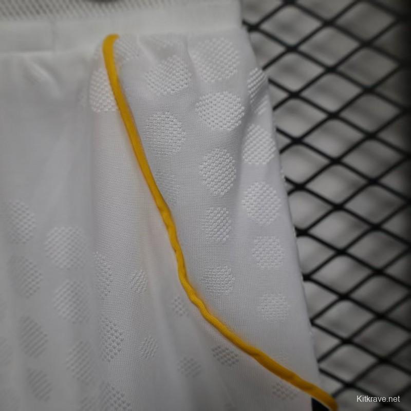 Player Version 25/26 Real Madrid Home Shorts
