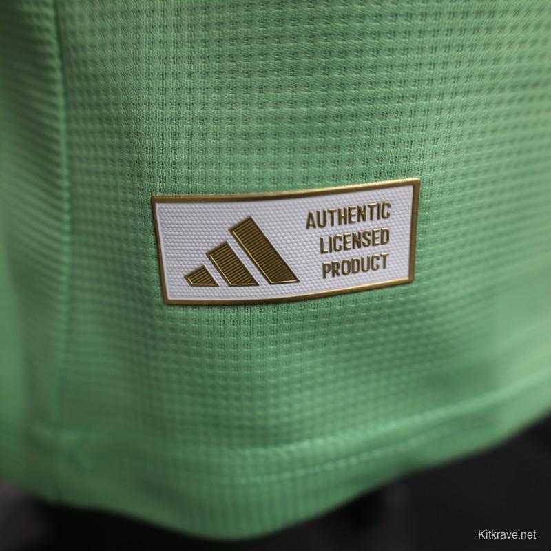 Player Version 25/26 Liverpool Green Goalkeeper Jersey