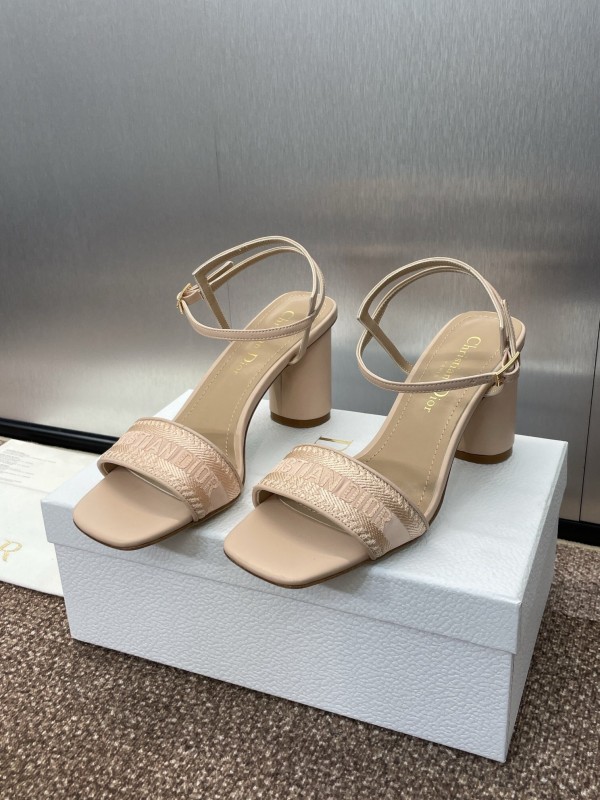 2025 Women Dior Beige Calfskin Heel Embroidery KFY00280