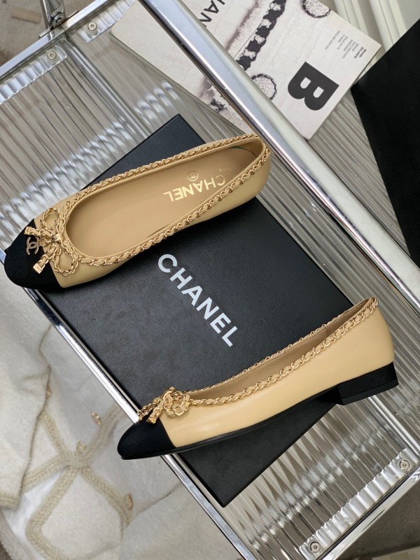 2025 Women Chanel Beige Black Leather Ballet Flats