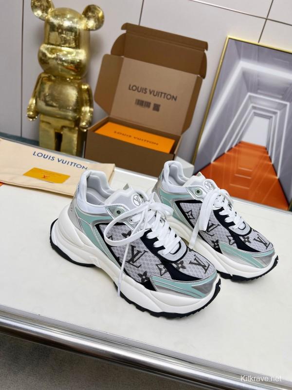 2025 Women Louis Vuitton White Black Mint Leather Mesh Sneakers LY00340