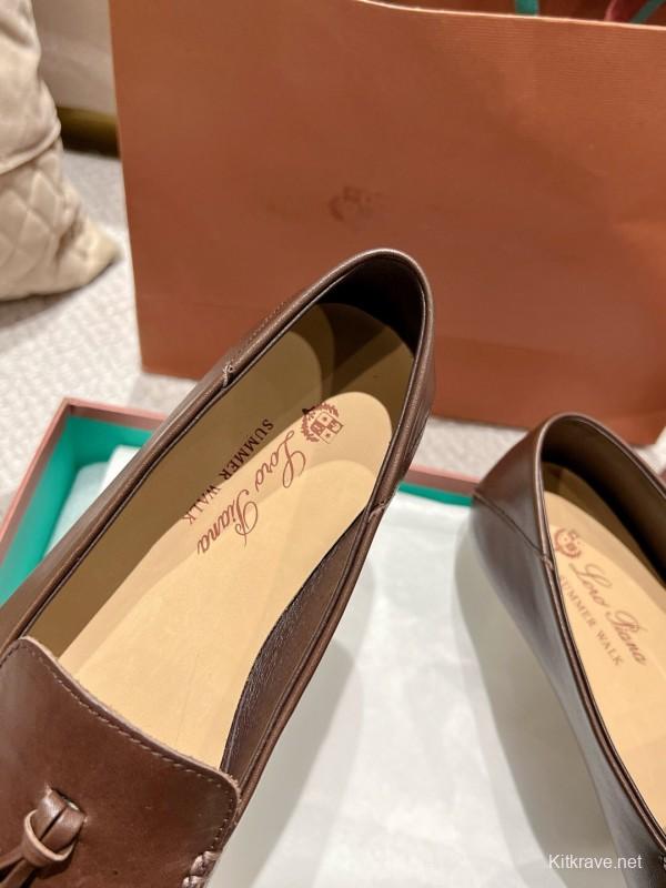 2025 Women LP Brown Leather Loafer Tassel LY00291