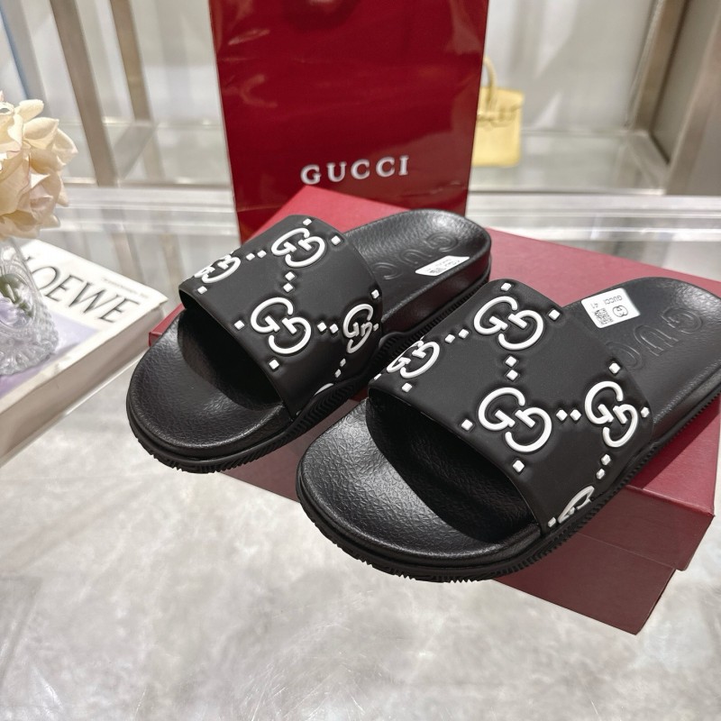 2025 Gucci Black Rubber Slippers