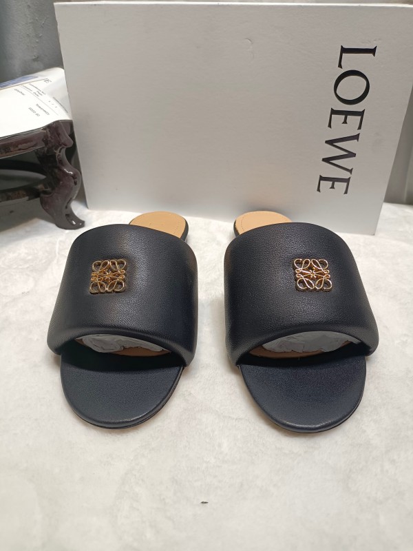 2025 Women Loewe Black Leather Slippers LY00000