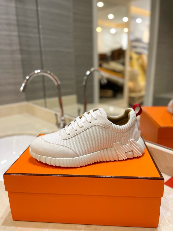 2024 Unisex Hermès White Imported Silky Calf Suede Rain Cloth Casual Sneakers MJ00320