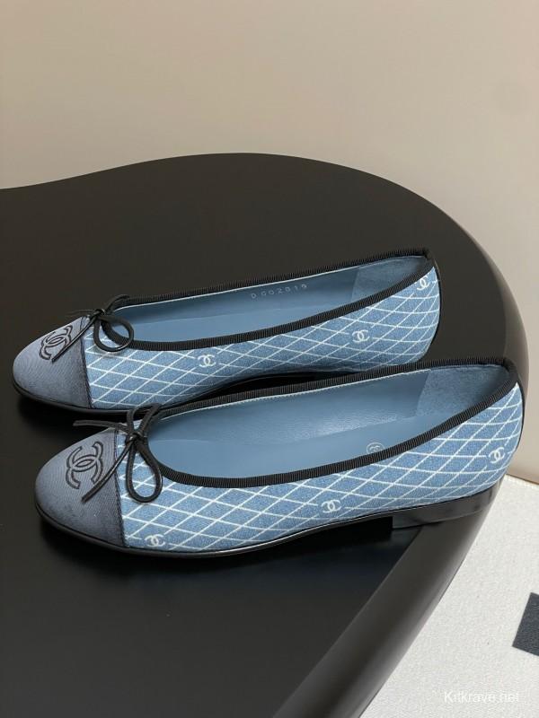 2025 Women Chanel Blue Denim Ballet Flats KFY00300