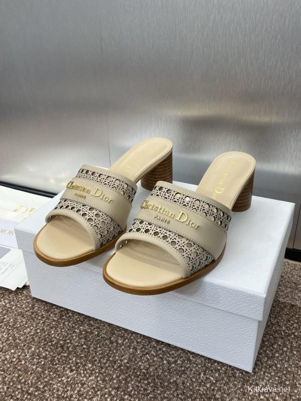 2025 Women Dior Beige Leather Sandals