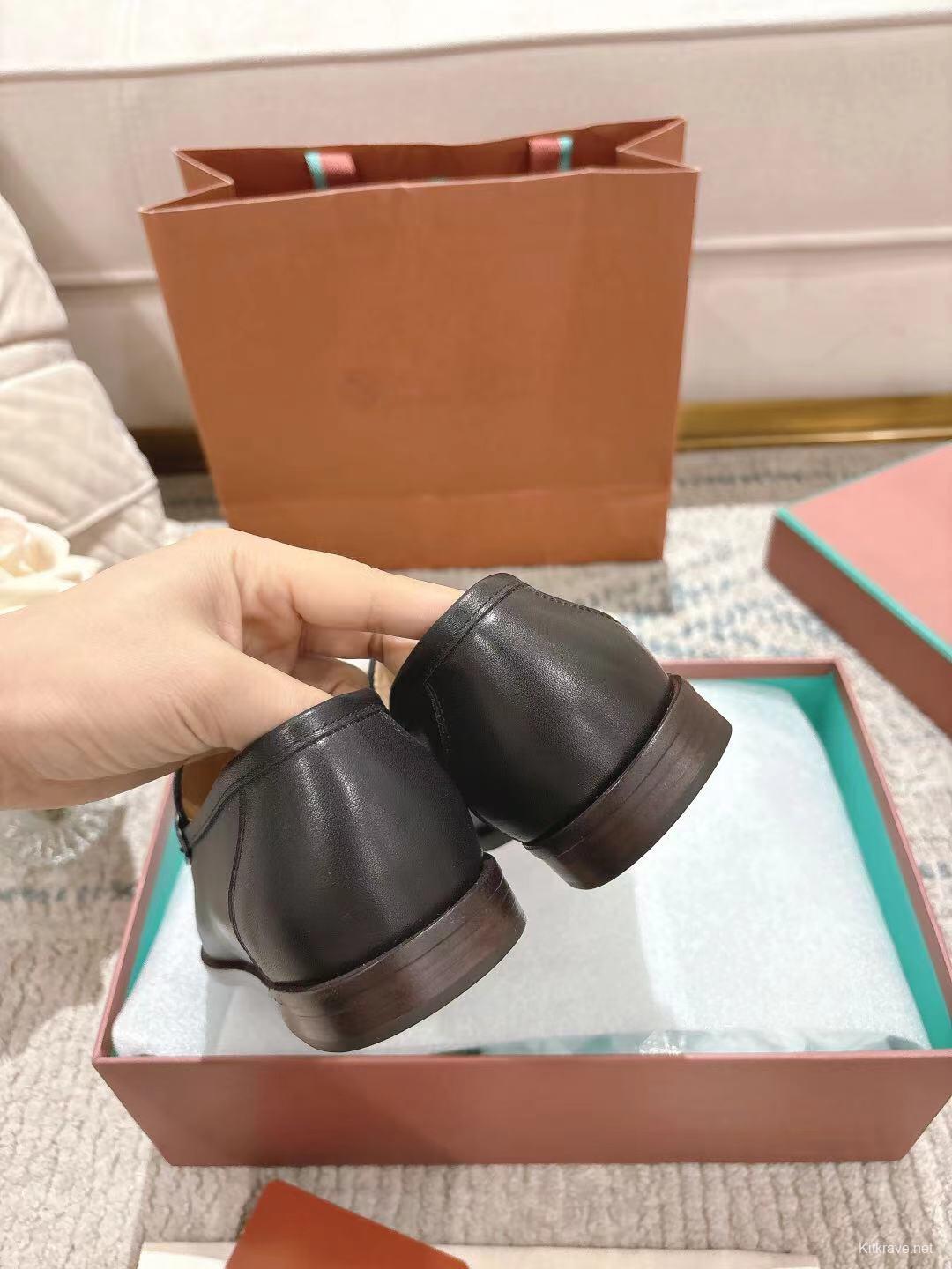 2025 Women Le Parmentier Black Leather Loafers LY00340