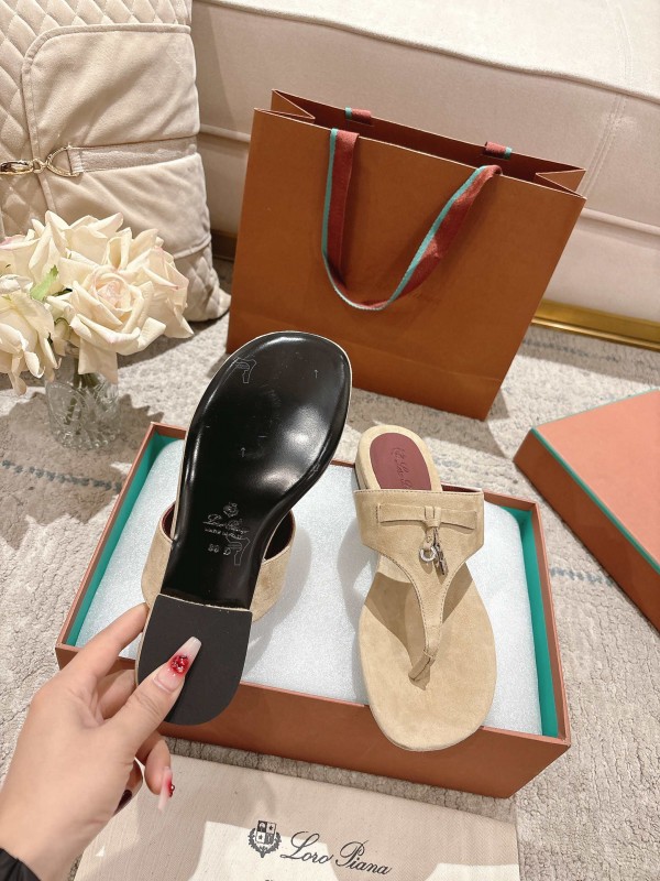 2025 Slippers Le Parmentier Beige Suede Slippers LY00250