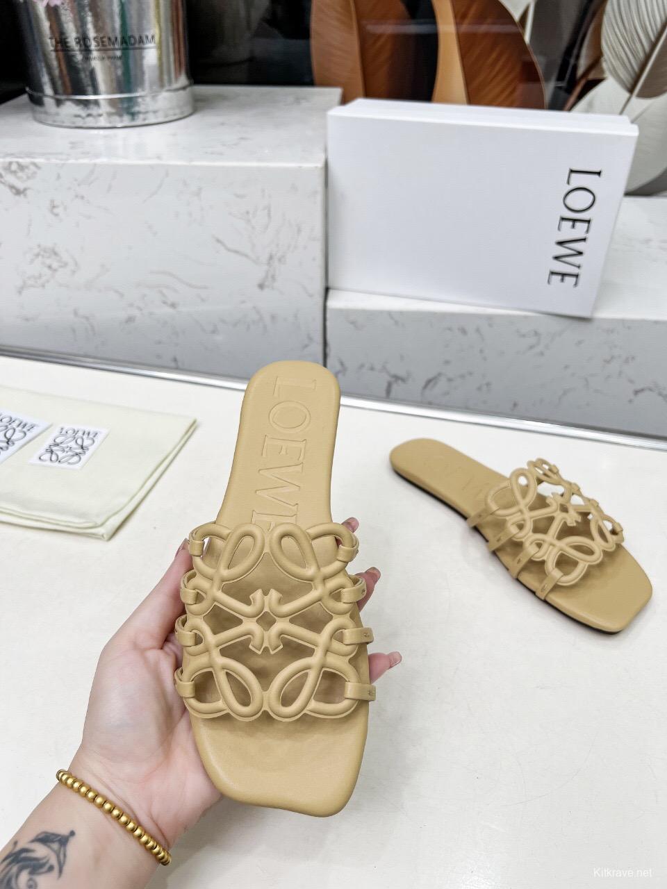 2025 Loewe Beige Leather Slippers