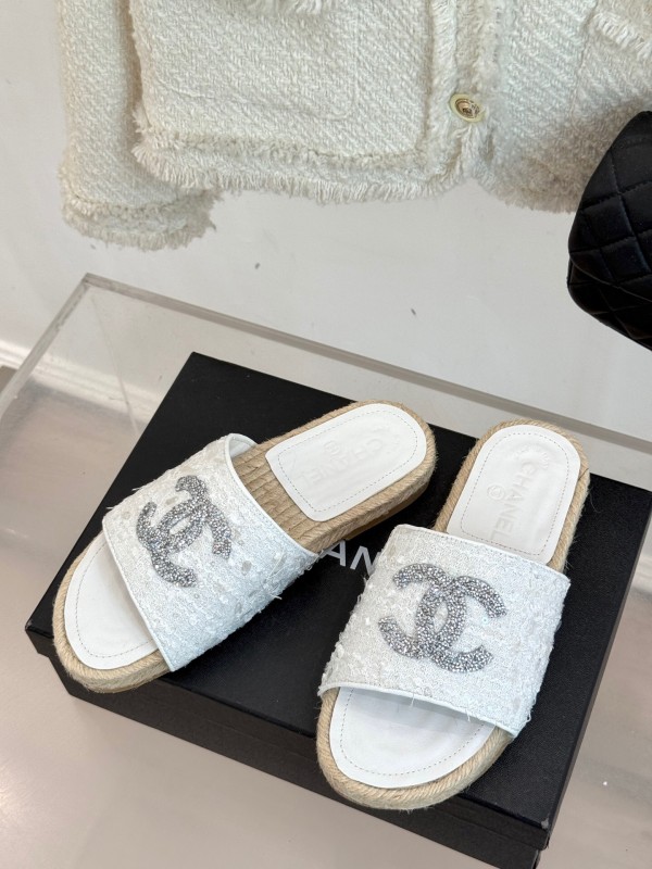 2025/Women Chanel White Lace Espadrille Slide Sandals Handwoven Jute Sole KFY00240(F)