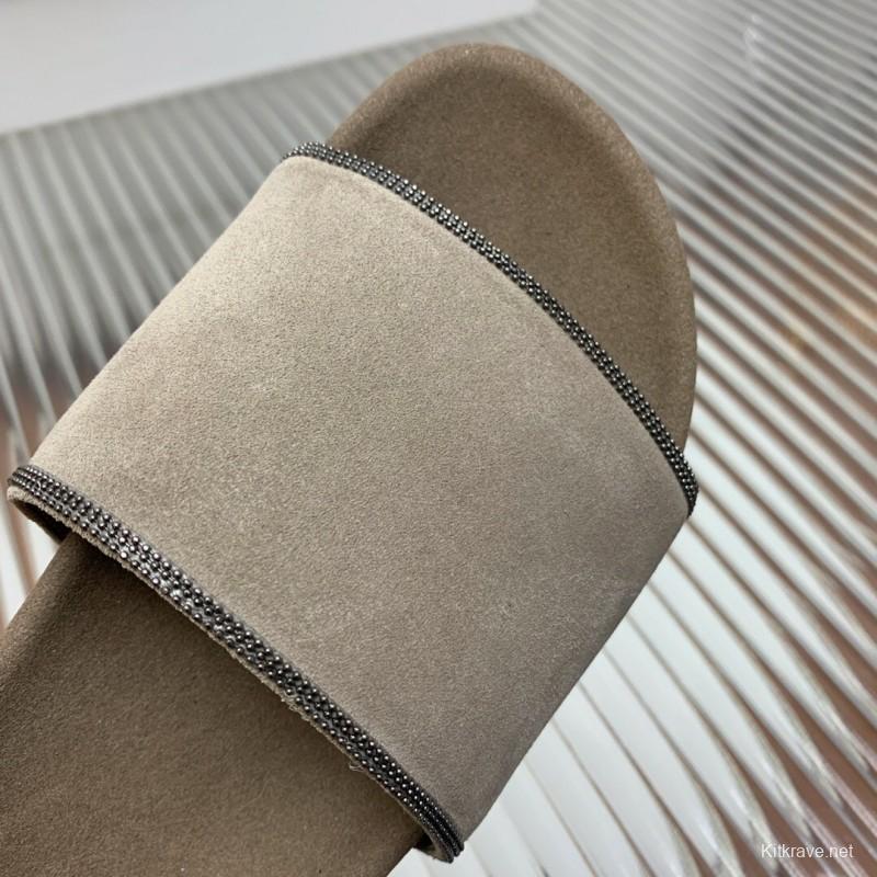 2025 Unisex Brunello Cucinelli Beige Suede Flat Slides Handcrafted With Rubber Sole KFY00240