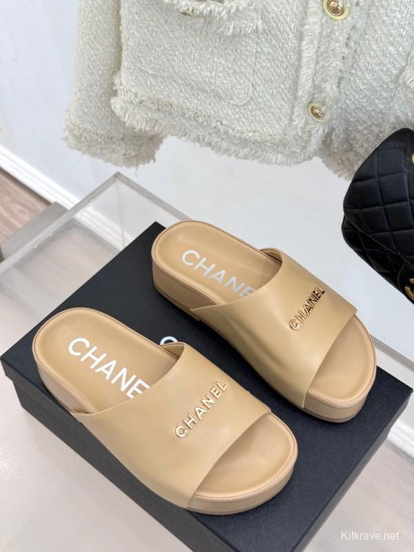 2025 Women Chanel Beige Leather Slippers