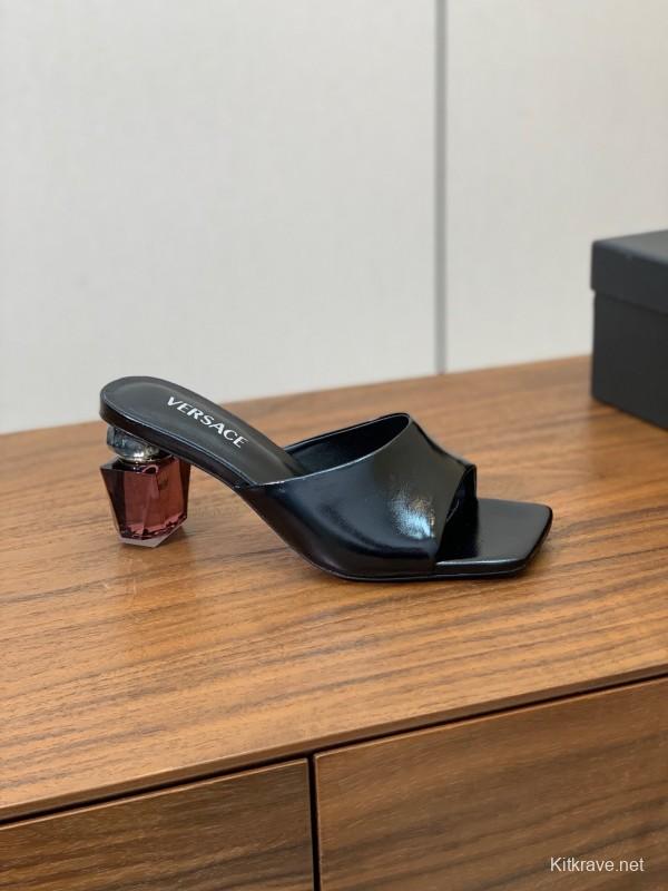 2025 VERSACE Black Leather Slippers