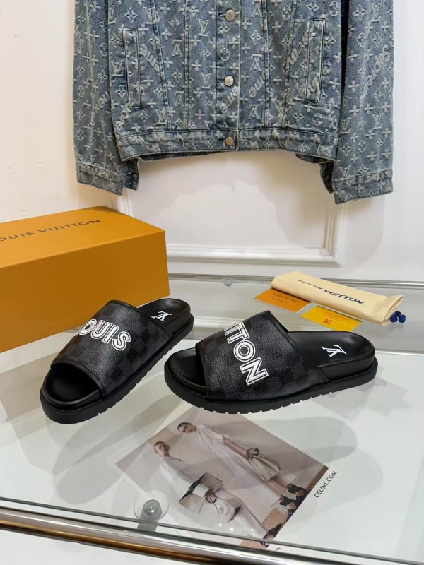 2025 Slippers Louis Vuitton Black Leather Slippers LY