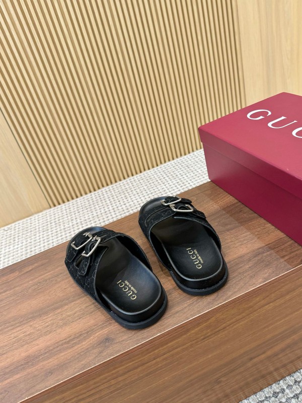 2025 Women Gucci Black Suede Leather Sandals LY00260