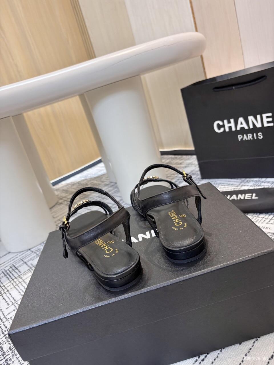 2025 Women Chanel Black Leather Sandals LY00270