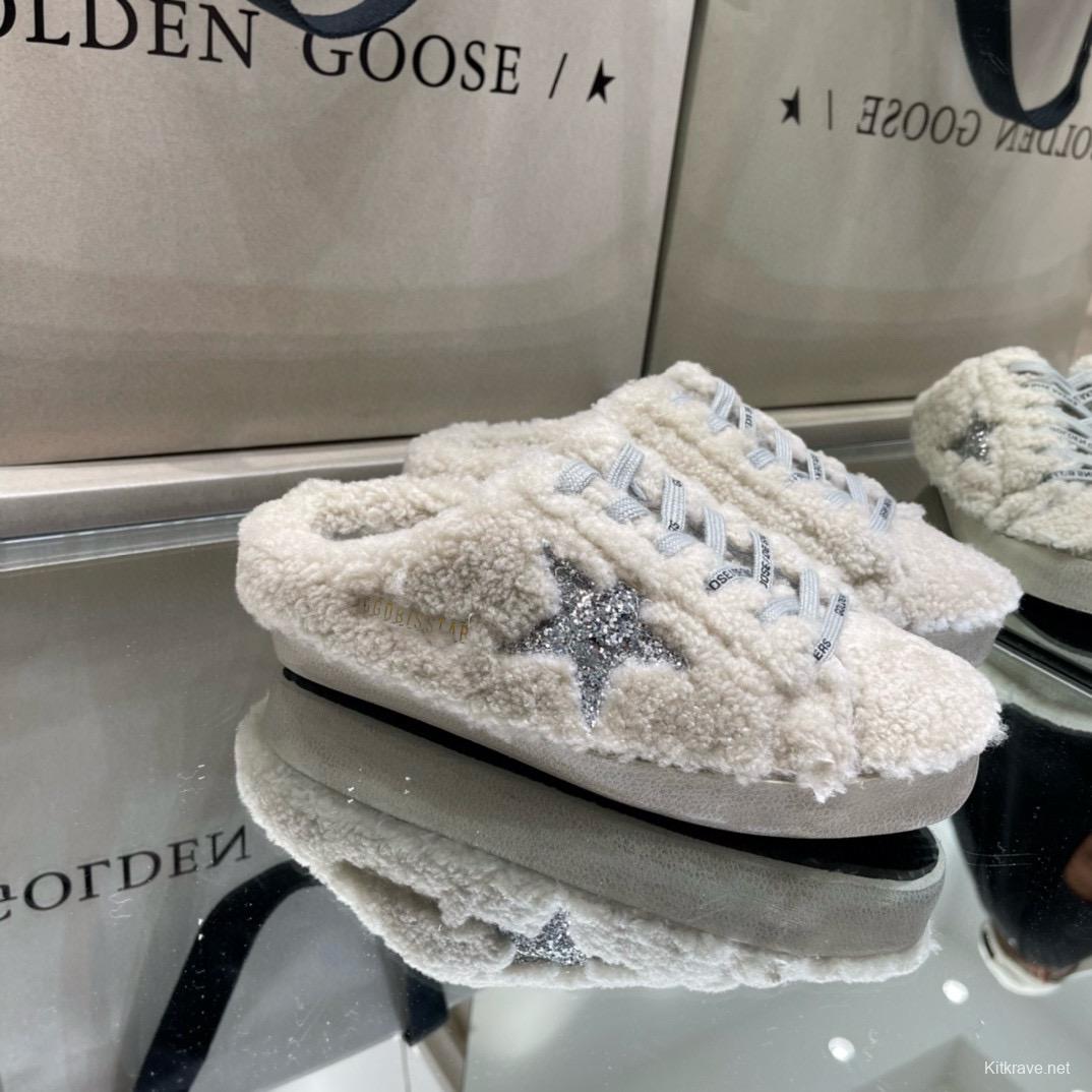 2024 Slippers GGDB White Shearling Star MJ00280